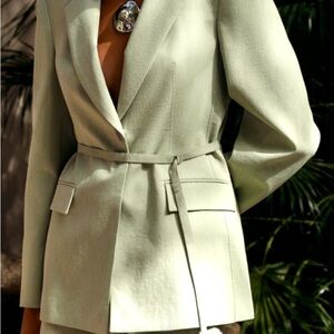 ZARA SS24 WOMEN NARROW BELT LIGHT GREEN BLAZER SIZE L : 3015/134/505 NWOT❤️